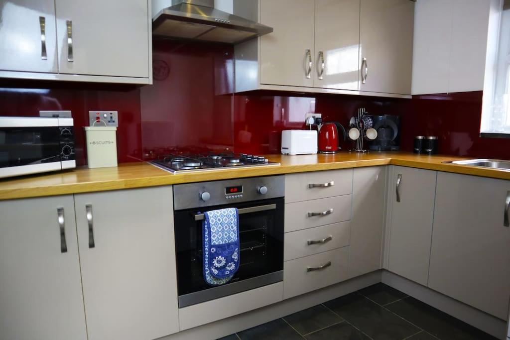Dol Bach - Your Homely Welsh Cottage In The Heart Of Snowdonia 블레노페스티니오그 외부 사진