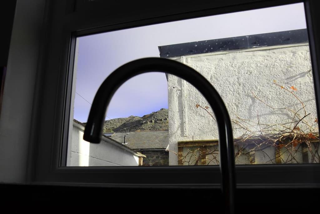 Dol Bach - Your Homely Welsh Cottage In The Heart Of Snowdonia 블레노페스티니오그 외부 사진